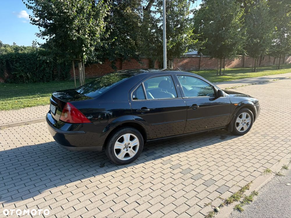 Ford Mondeo 2.0 TDDi Ghia - 7