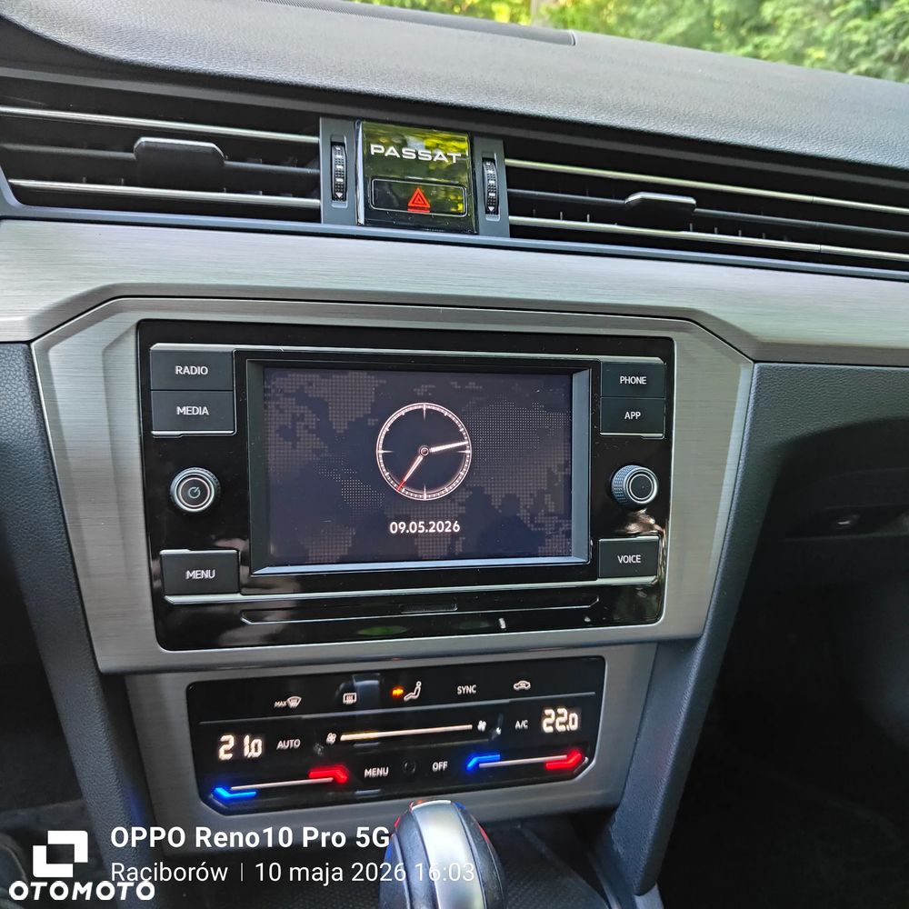 Volkswagen Passat - 13