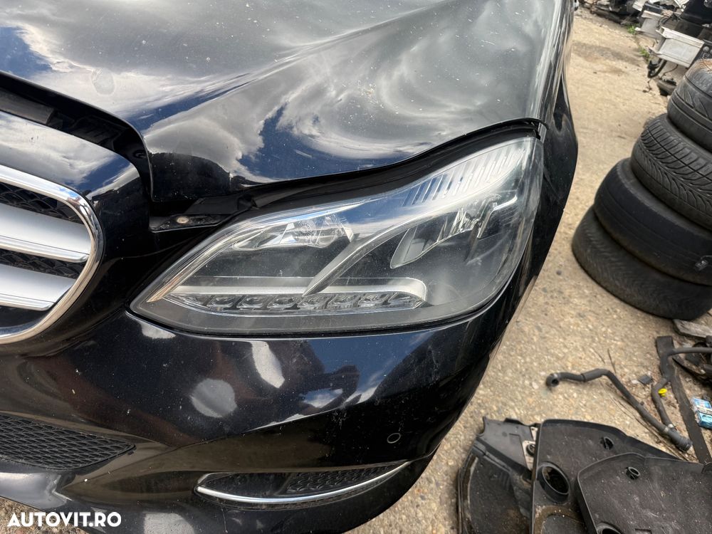 Far xenon mercedes e class w212 facelift - 1