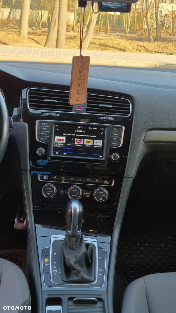 Volkswagen Golf 1.6 TDI BlueMotion Technology DSG Allstar - 11