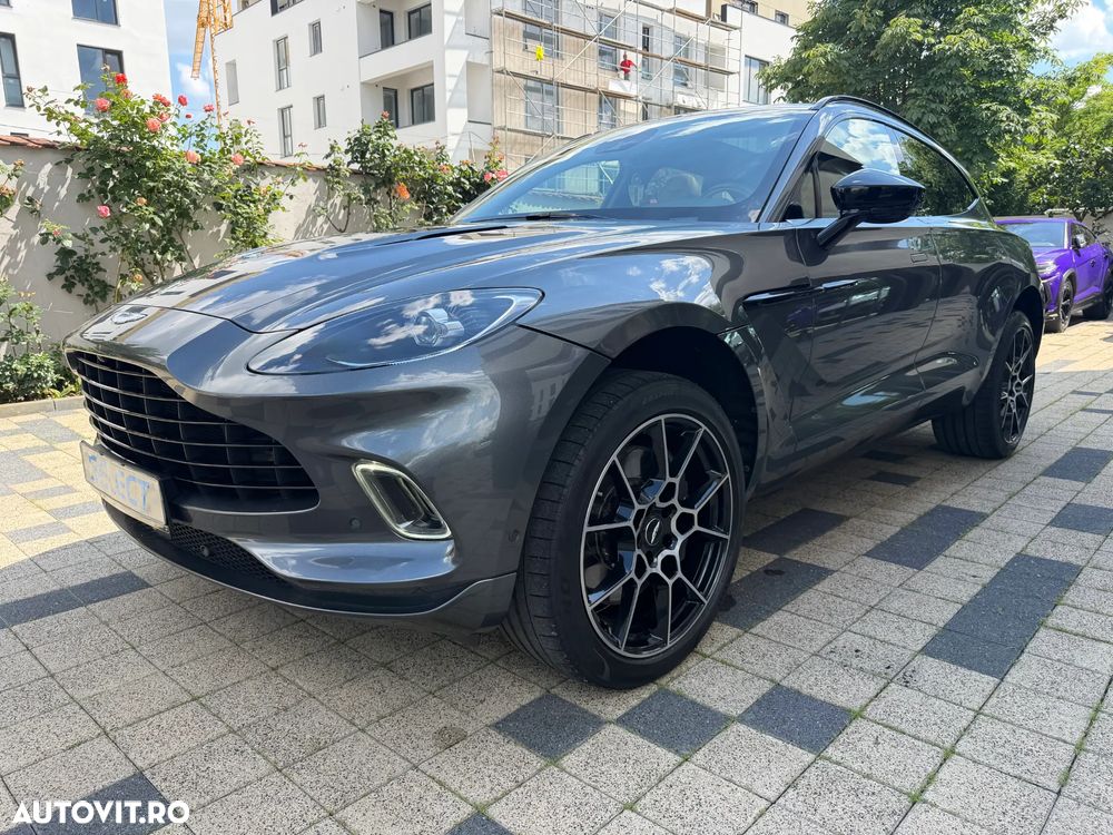 Aston Martin DBX Standard - 4