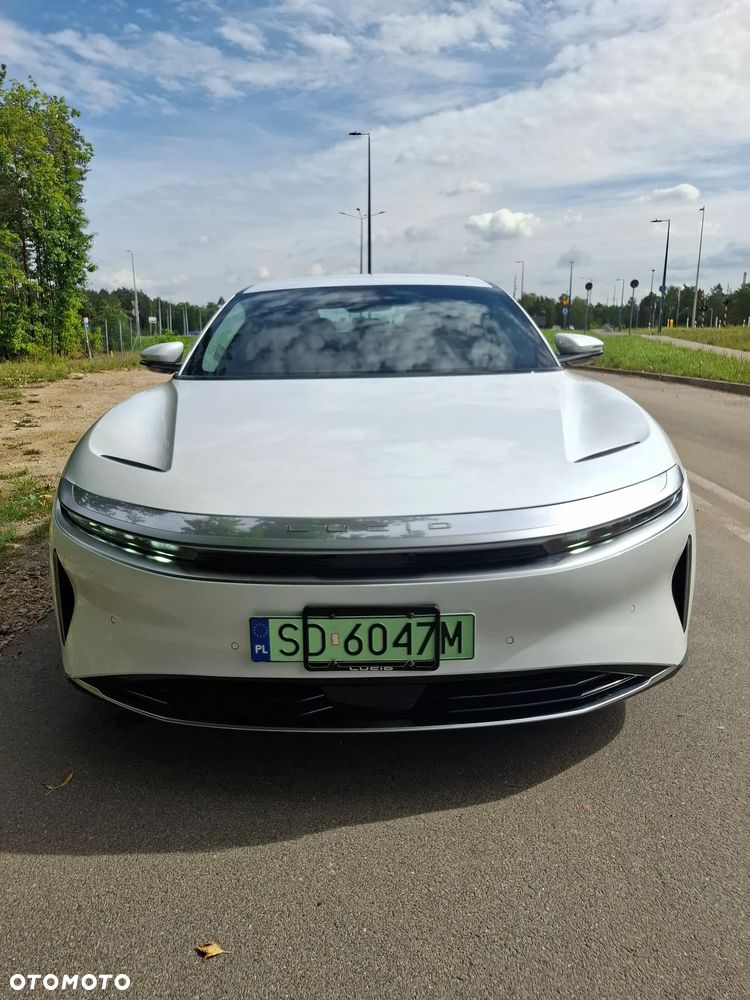 Lucid Air - 8