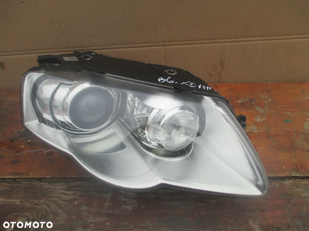 lampa prawa  VW Passat B6 BI-Xenon Valeo Europa - 8