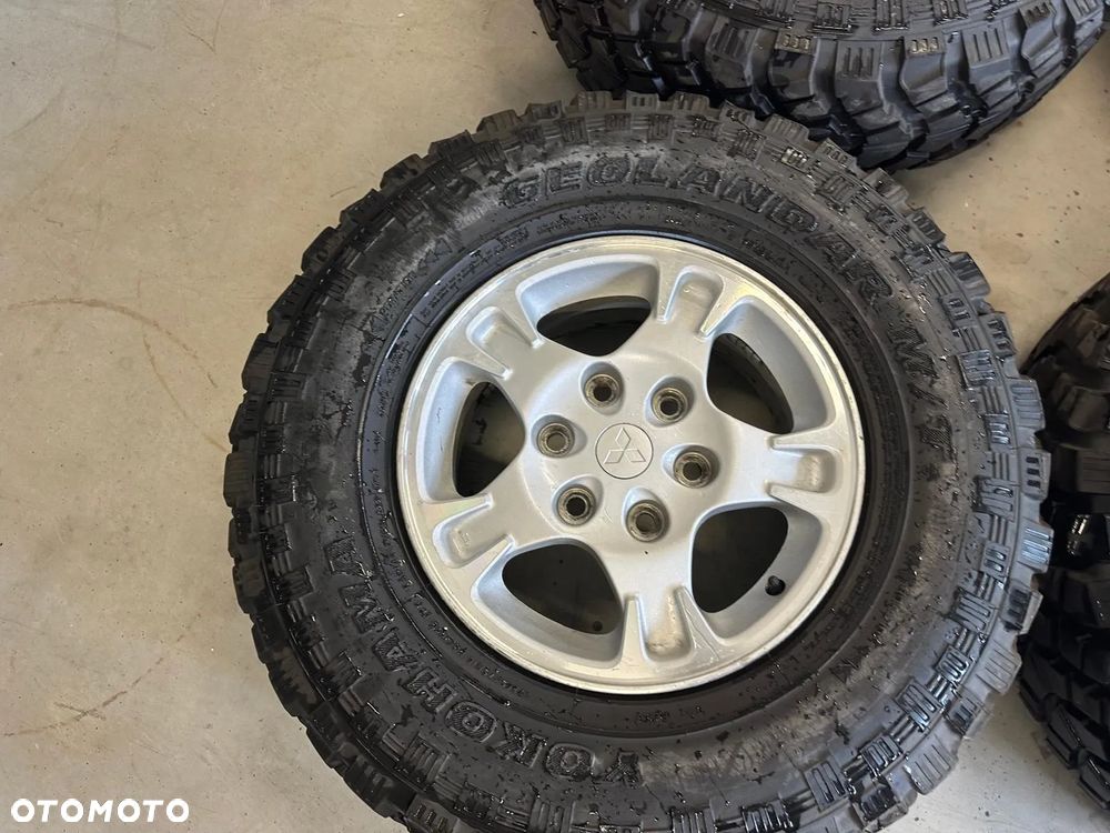 Oryginalne Alufelgi Mitshubishi 16'' + opony Yokkohama LT265/75R16 - 6