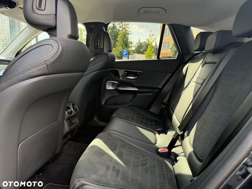 Mercedes-Benz GLC 220 d mHEV 4-Matic AMG Line - 10