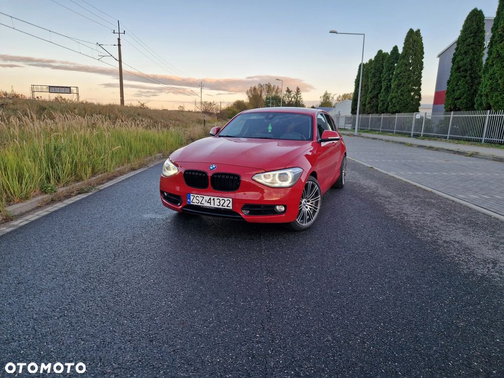 BMW Seria 1 120d Sport Line - 1