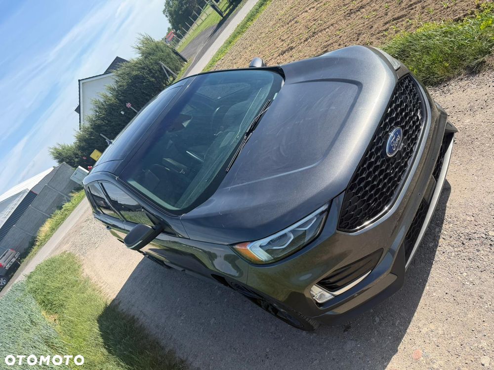 Ford Edge - 8