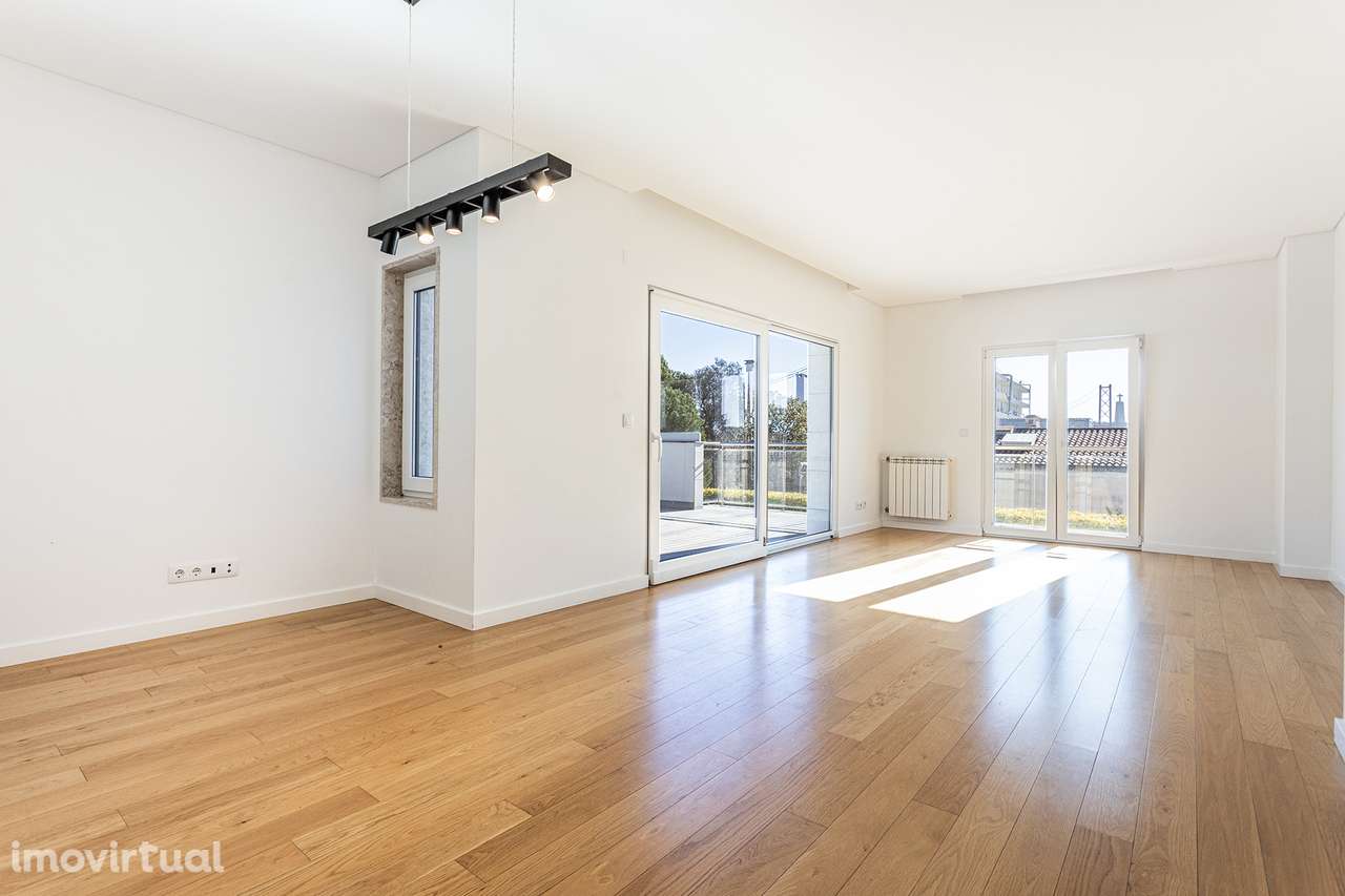 Apartamento T2 de luxo para venda - Lisboa - Grande imagem: 2/33
