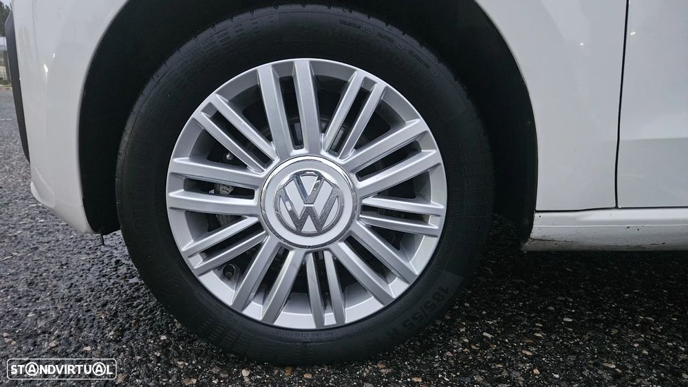 VW Up! 1.0 High Auto - 7