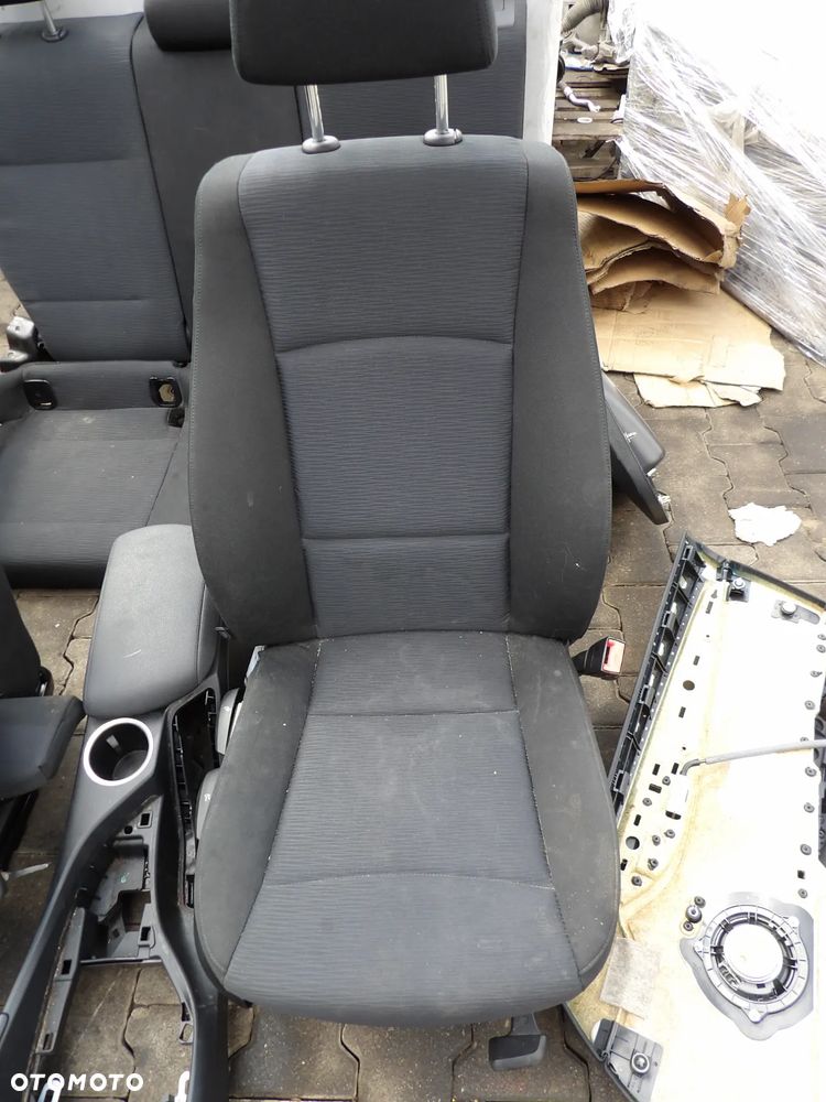 BMW - E84,X1 - FOTELE , KANAPA , BOCZKI , TUNEL ŚRODKOWY - OGRZEWANE - KOMPLET - 4