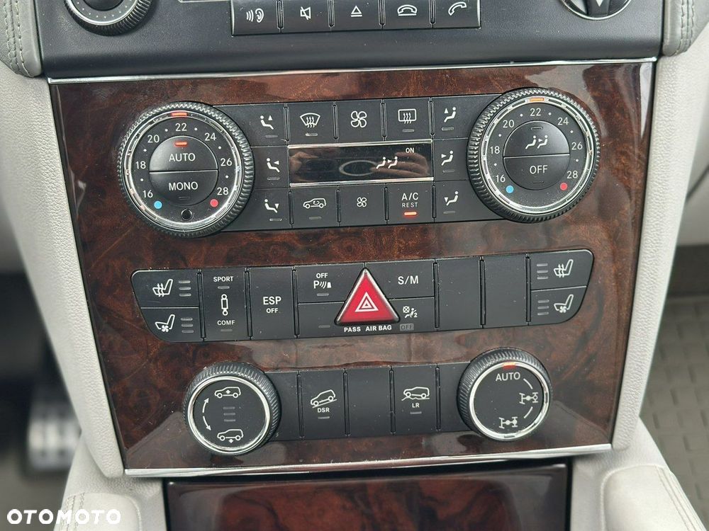 Mercedes-Benz GL - 24