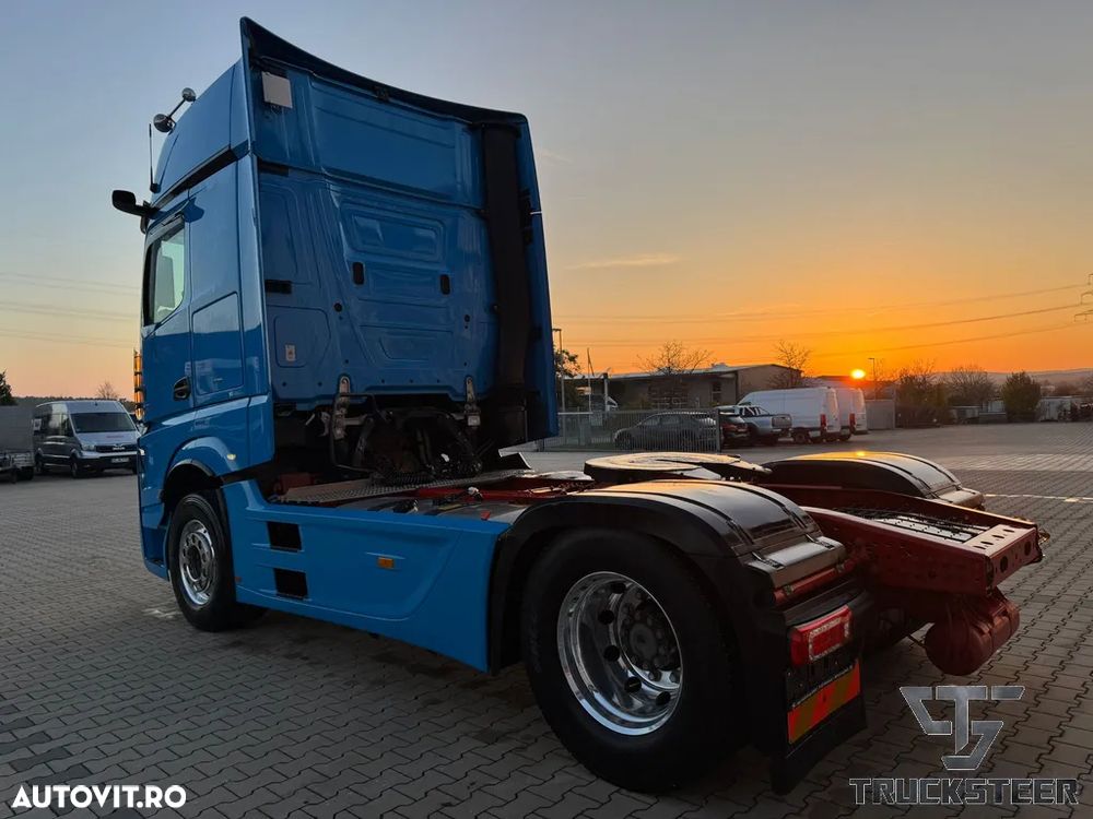 Mercedes-Benz Actros 1853 - 7