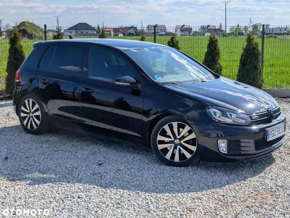 Volkswagen Golf 2.0 TDI DPF Highline - 5