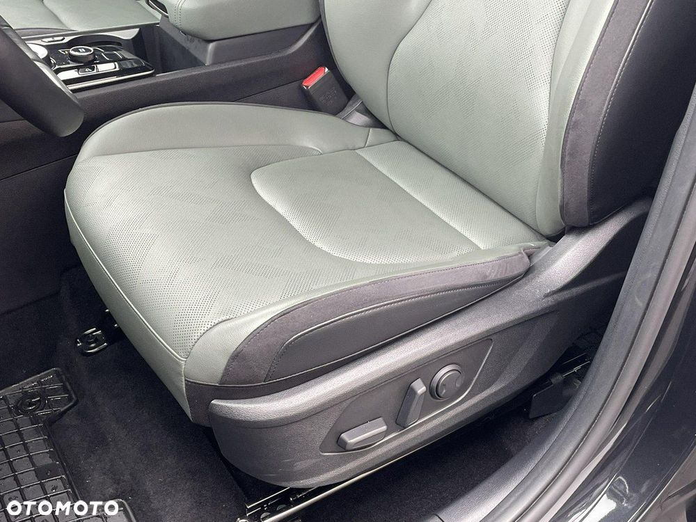Kia Sportage - 12