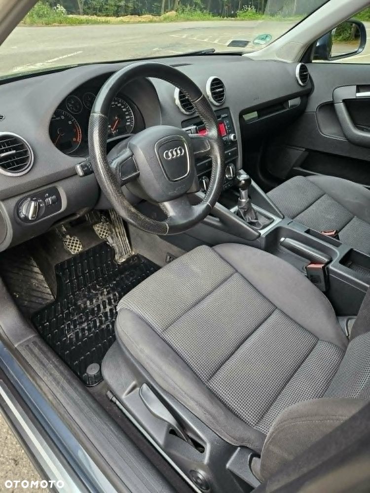 Audi A3 Sportback - 8