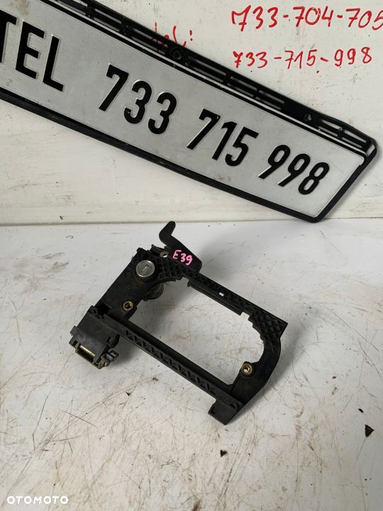 RAMKA ZAMKA DRZWI PRZÓD LEWY WKŁADKA BMW E39 - 3