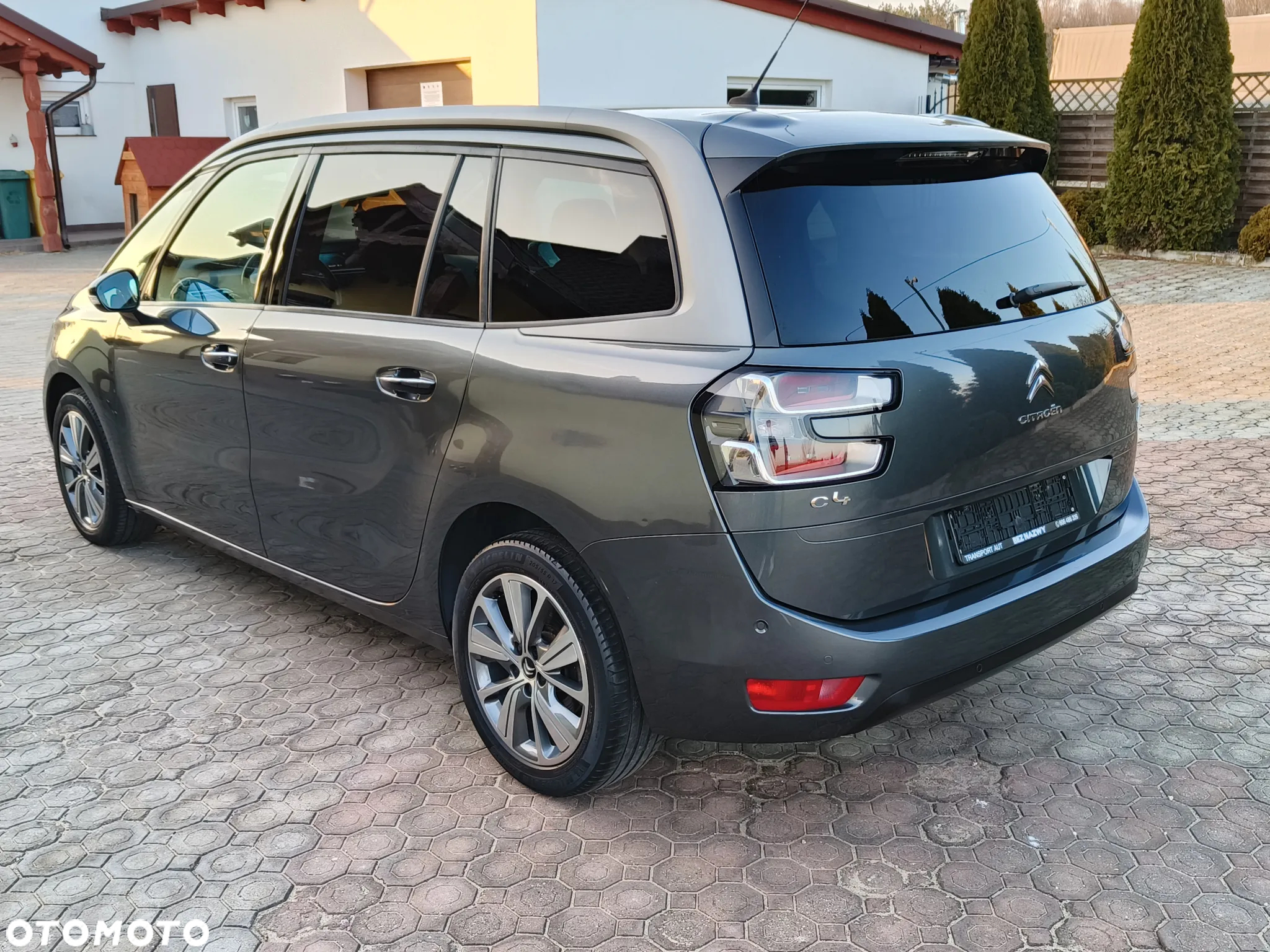 Citroën C4 Grand Picasso - 8