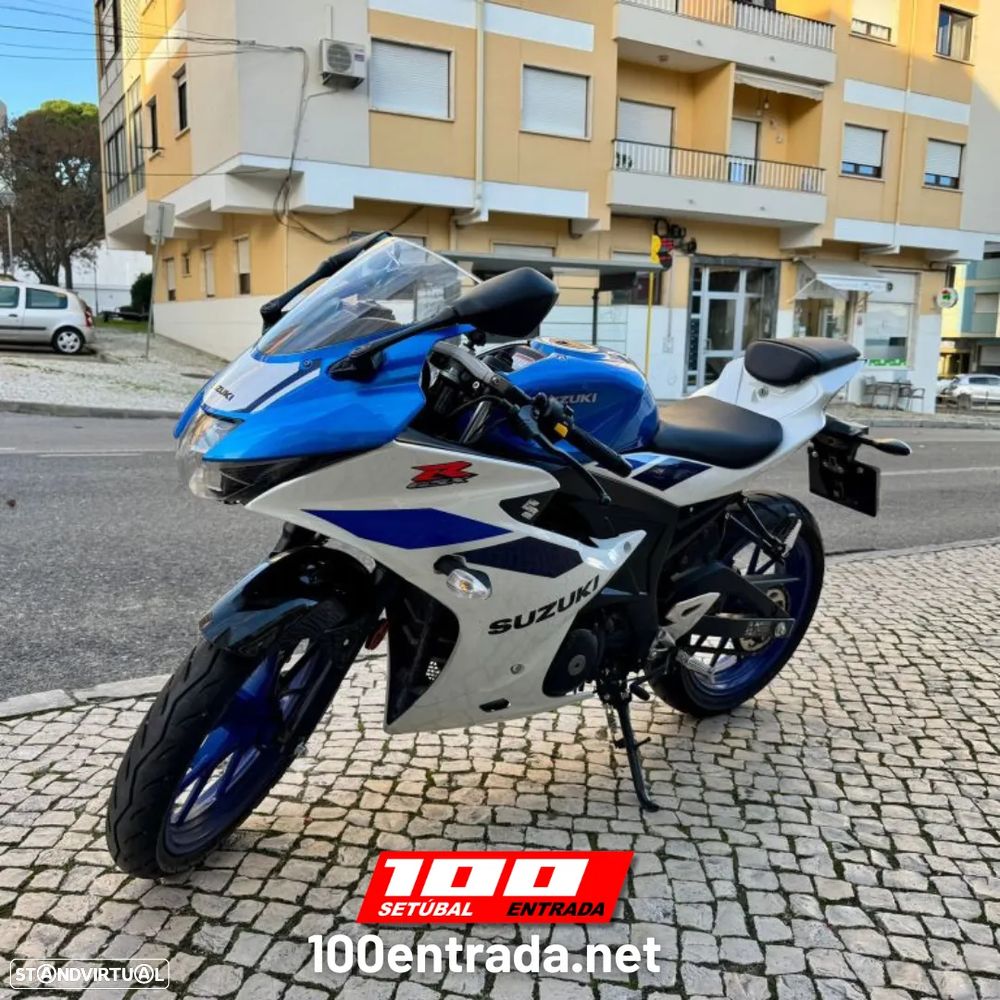 Suzuki GSX-R 125 - 1