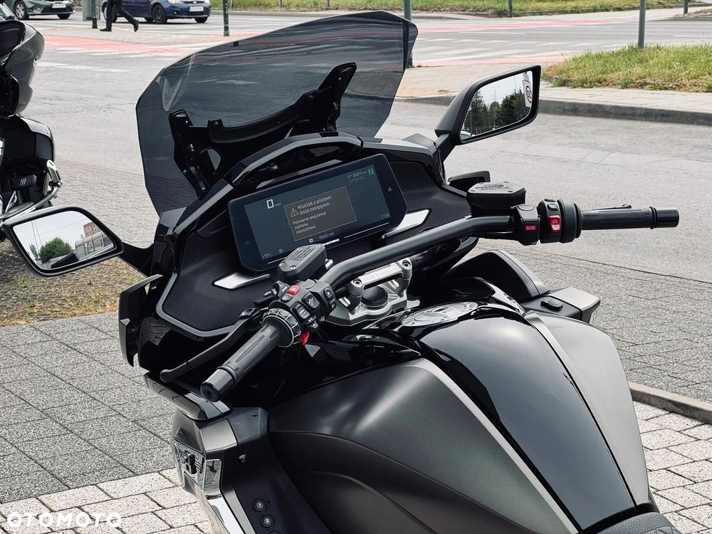 BMW K - 12
