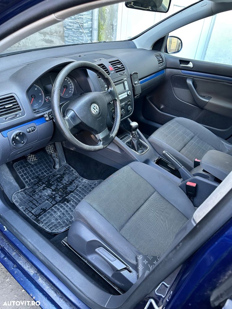 Volkswagen Golf 1.9 TDI Trendline DPF - 5