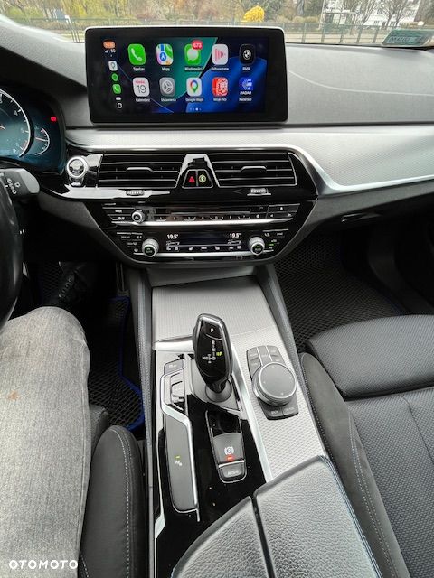 BMW Seria 5 520d xDrive M Sport sport - 22
