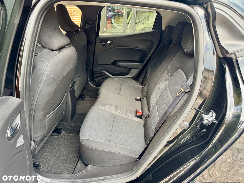 Renault Clio - 6