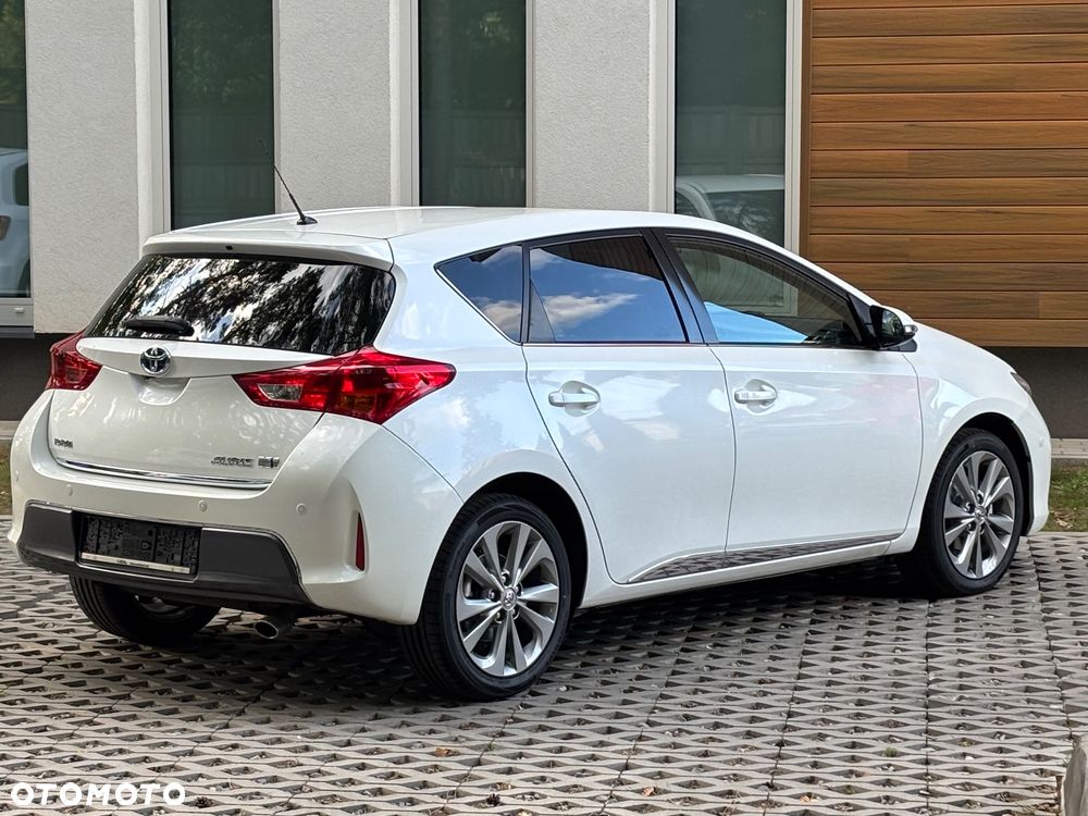Toyota Auris - 8