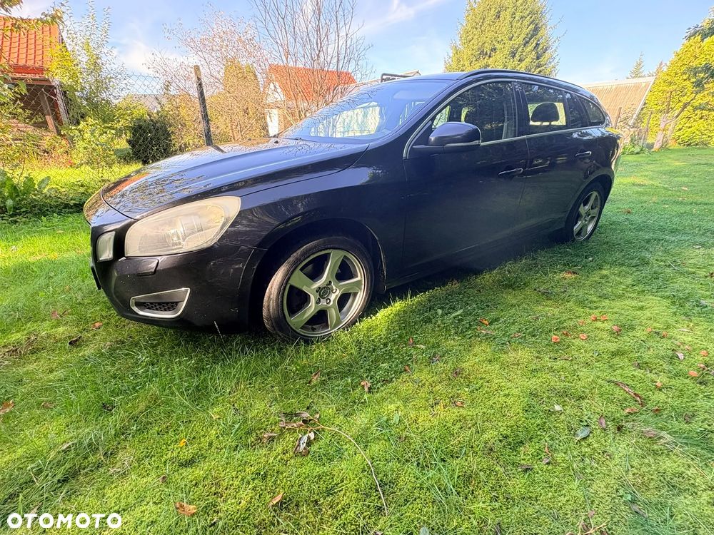 Volvo V60 D3 Momentum - 9