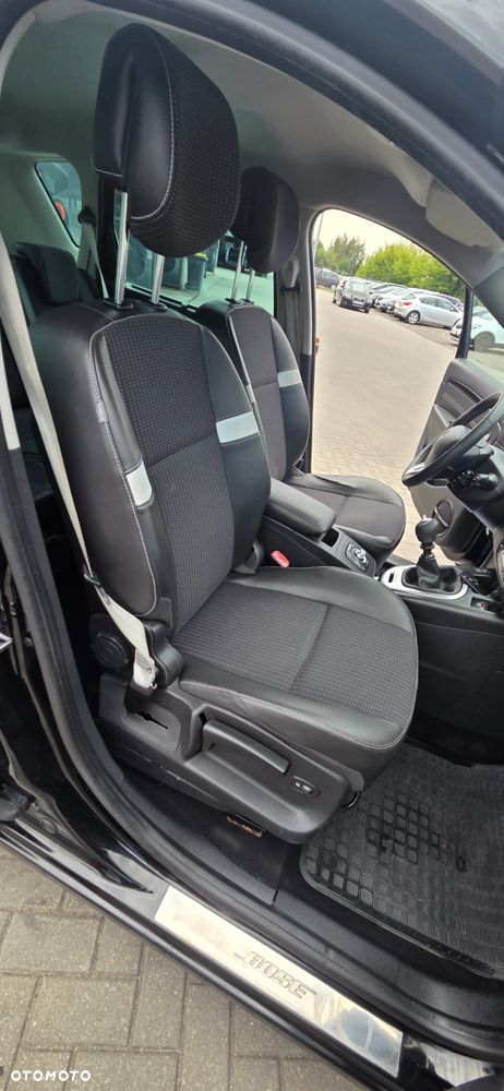Renault Scenic dCi 130 FAP Bose Edition - 37