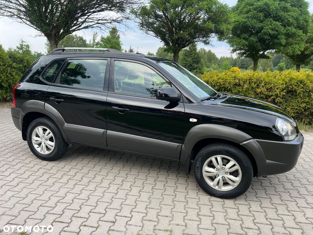 Hyundai Tucson 2.0 CRDi 2WD GLS - 2