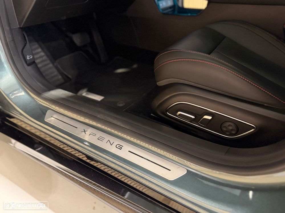 Xpeng P7i AWD Wing Edition - 36