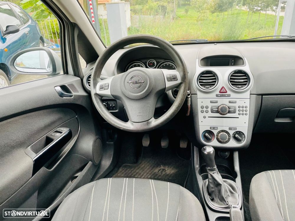 Opel Corsa 1.2 Cosmo 111 - 8