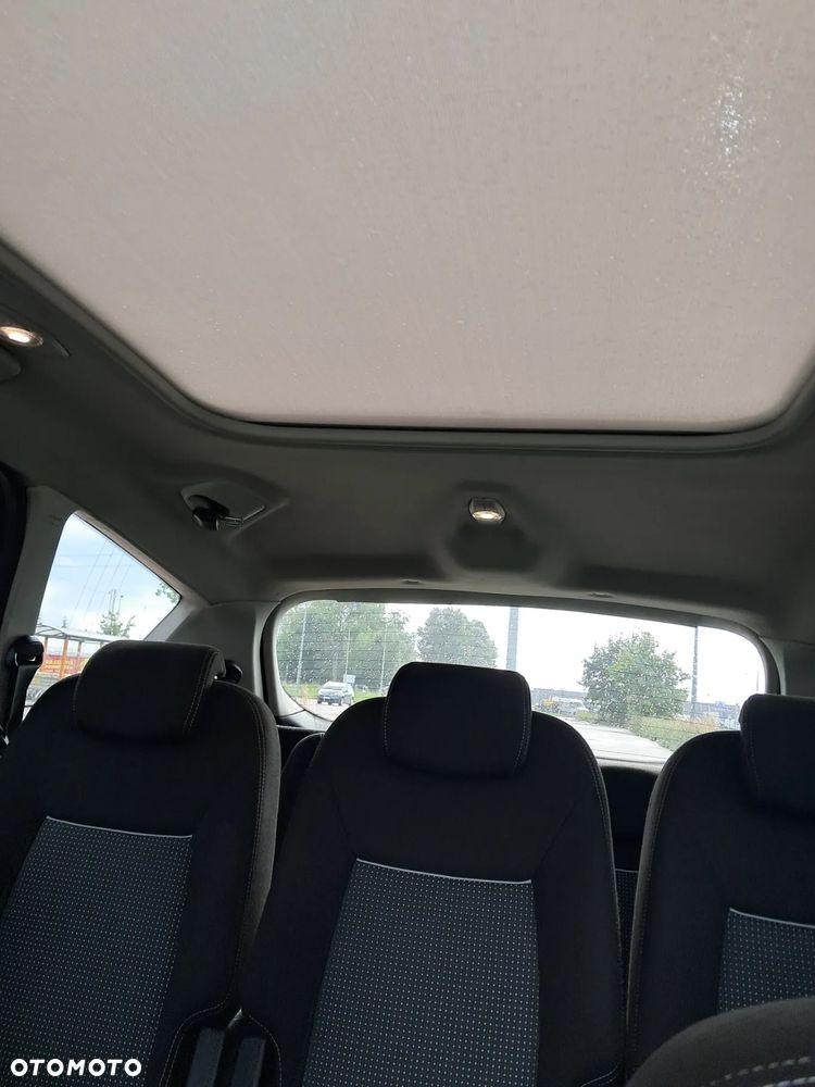 Ford S-Max - 18