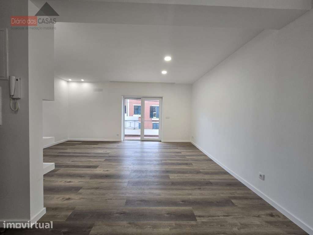 Apartamento T3 - Coimbra, Santo António dos Olivais - Grande imagem: 3/27