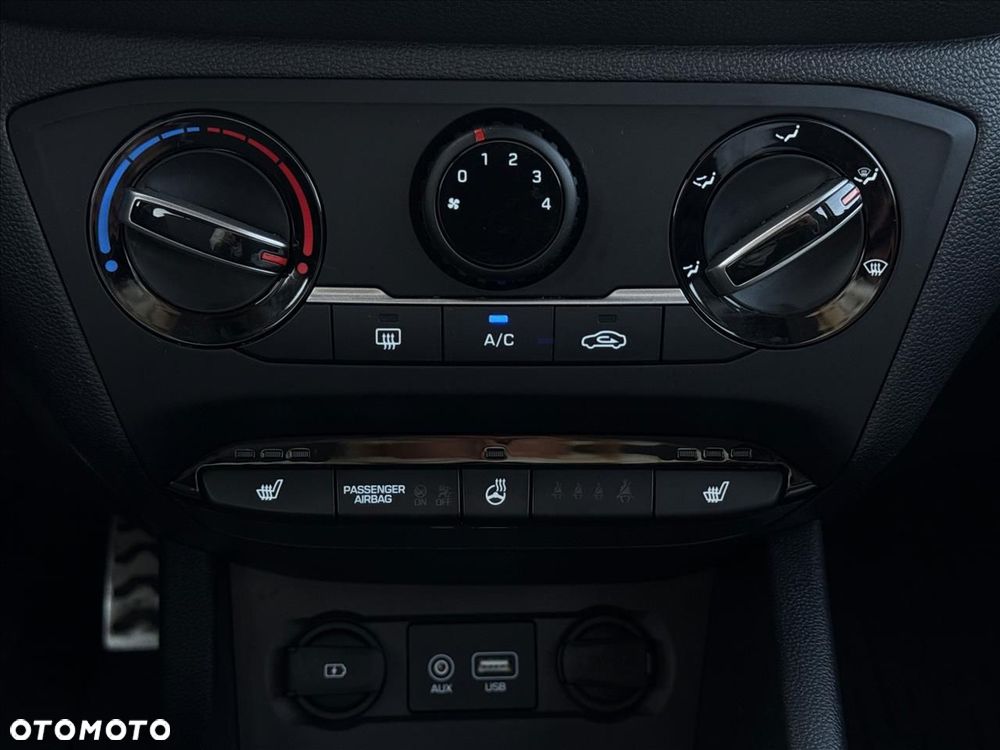Hyundai i20 1.4 - 18
