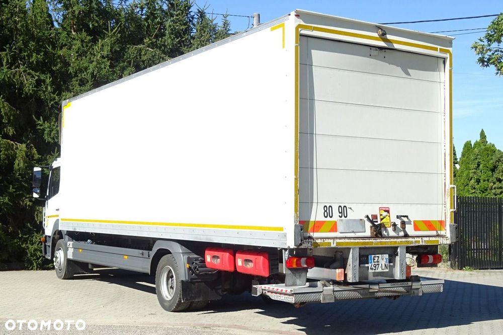 Mercedes-Benz Atego 1218 Euro 6 tylko 256 tyskkm kontener 18 p winda poduszki - 6