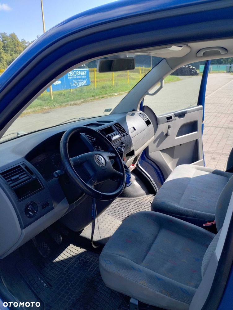 Volkswagen Transporter - 4