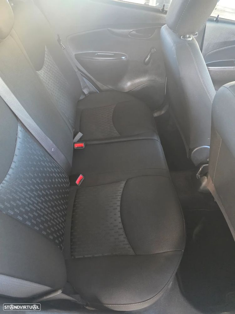 Opel Karl 1.0 Rocks - 23