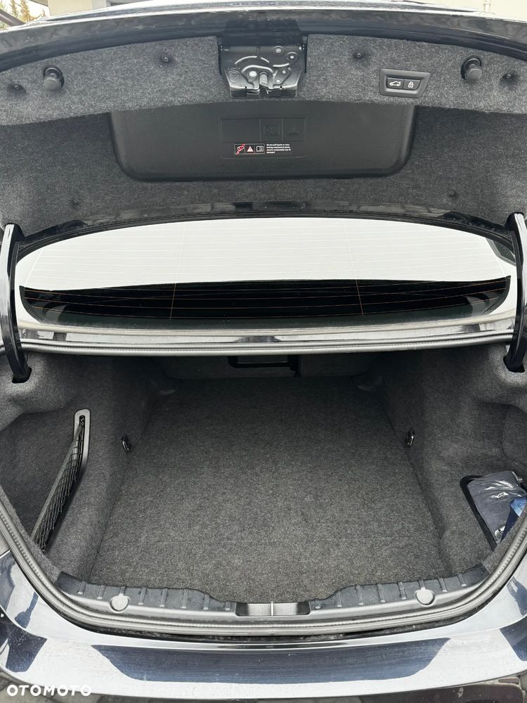 BMW Seria 5 535d xDrive - 11