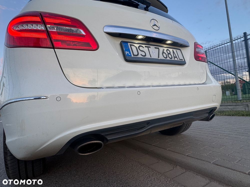 Mercedes-Benz Klasa B 180 (BlueEFFICIENCY) - 10