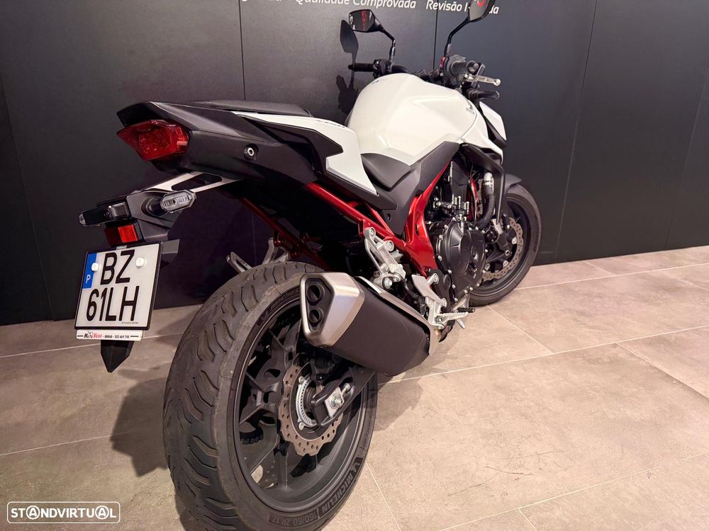 Honda Hornet - 11