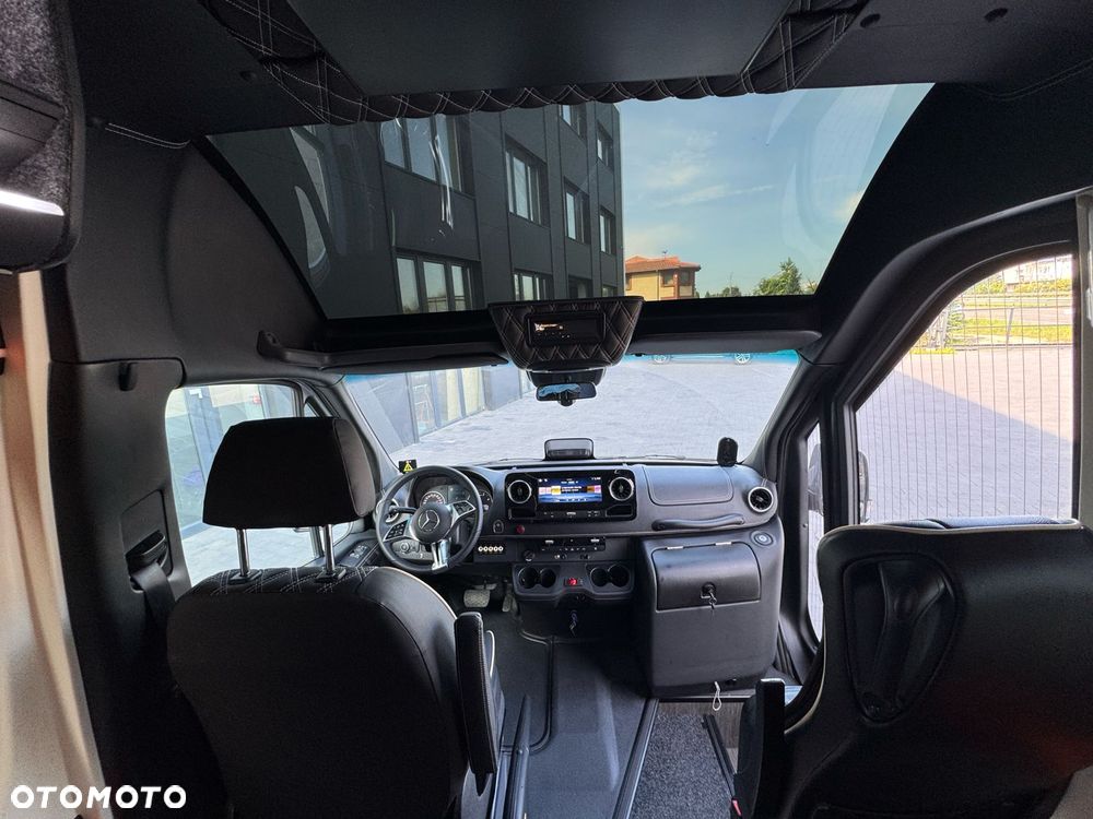 Mercedes-Benz SPRINTER 519 CDI 19+1+1 DUŻY BAGAŻNIK - 39