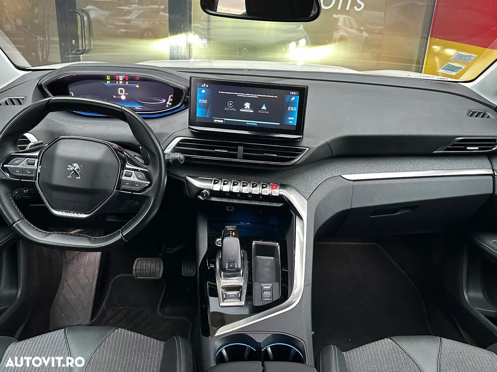 Peugeot 3008 1.2 PureTech 130 EAT8 Allure Pack - 7