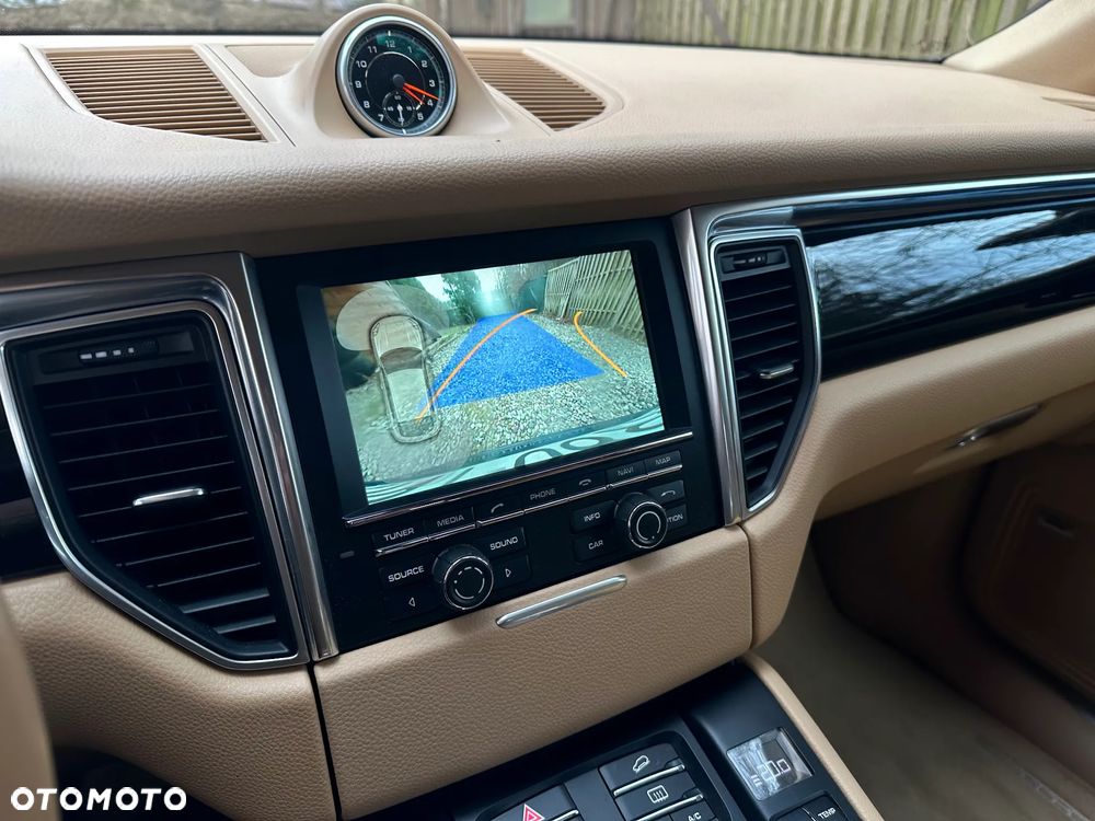 Porsche Macan S - 12