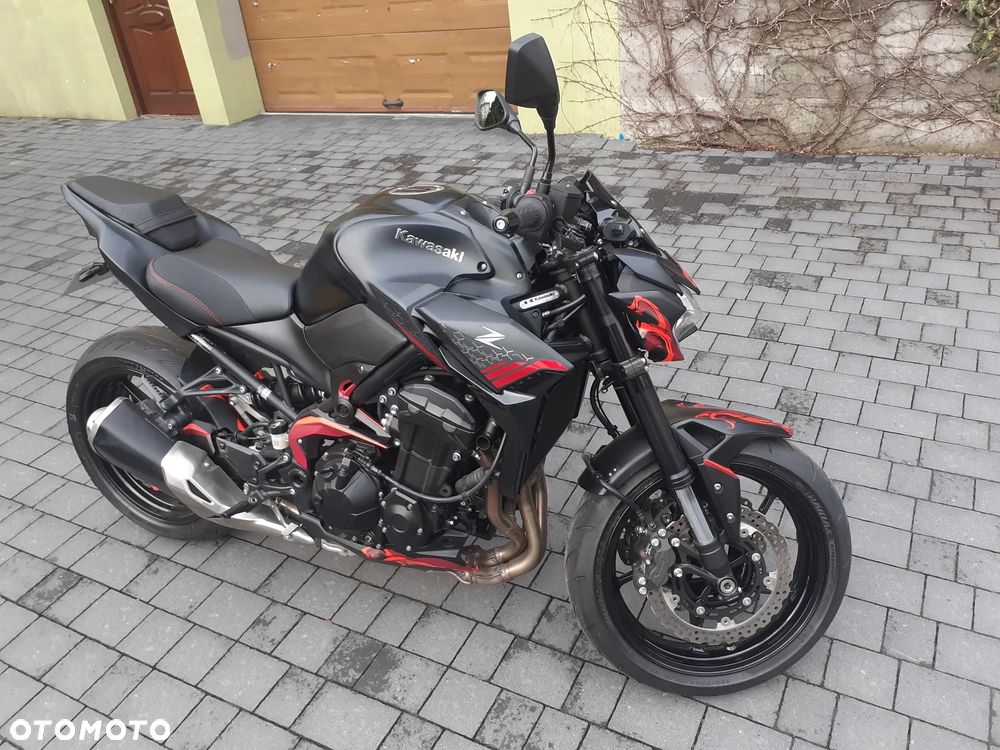 Kawasaki Z 900 - 21