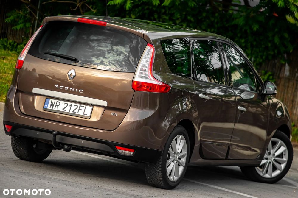 Renault Grand Scenic - 19
