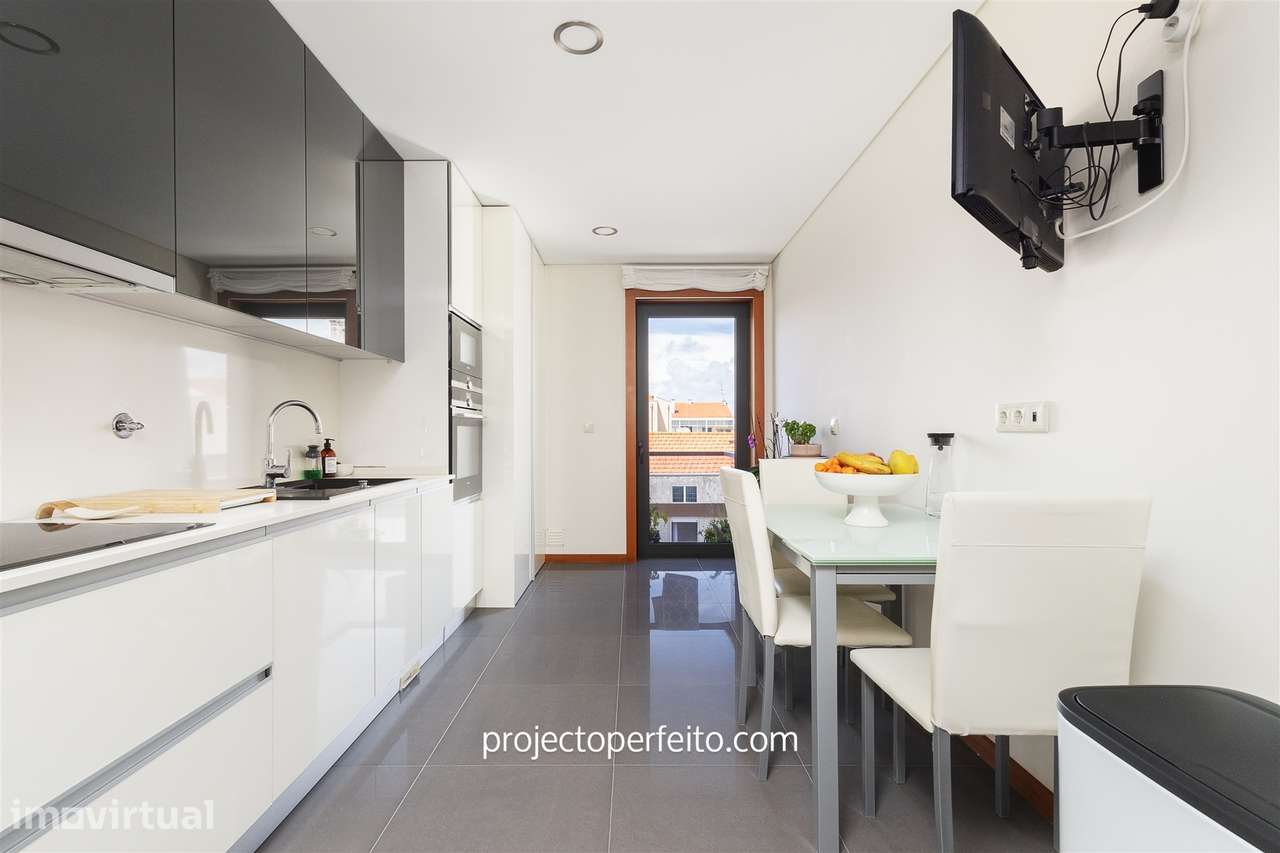 Apartamento T3 DUPLEX Venda em Espinho,Espinho - Grande imagem: 2/25