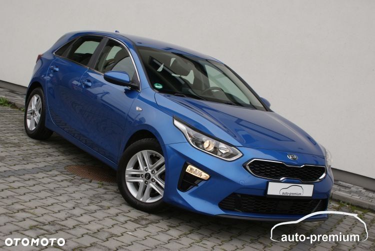 Kia Ceed - 35