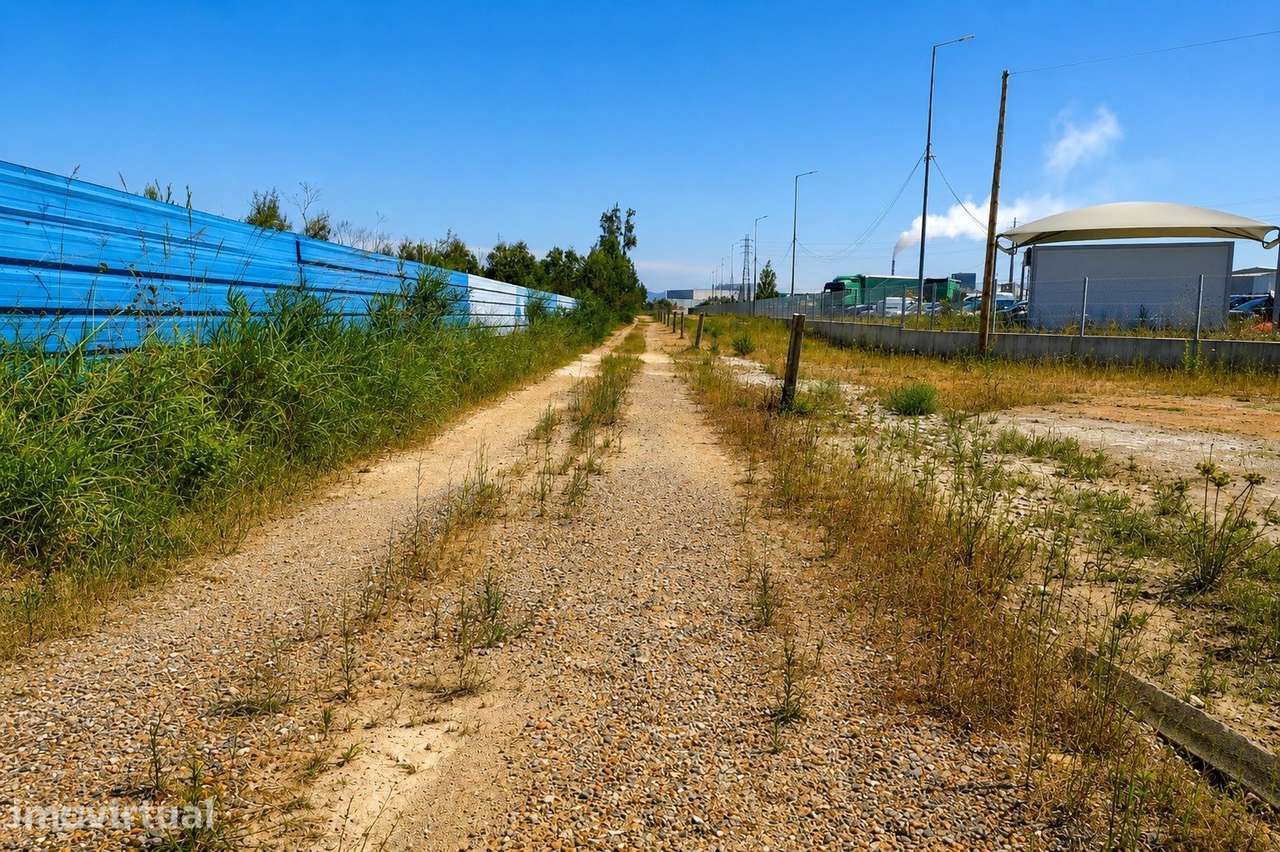 Terreno Industrial | Zona Industrial de Albergaria-a-Velha | 7.338 m² - Grande imagem: 2/18