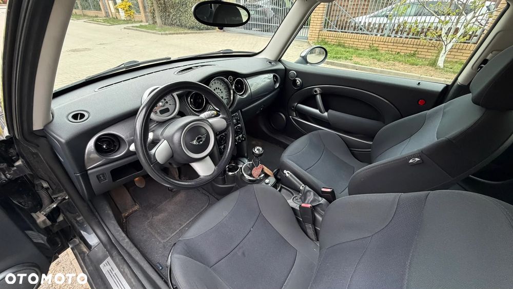 MINI ONE Standard - 18